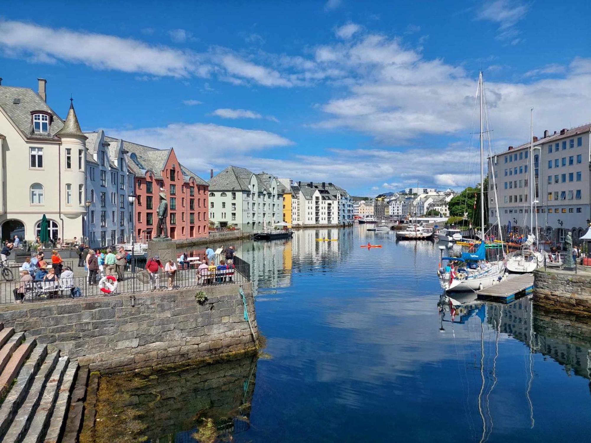 Alesund New Guesthouse Екстериор снимка